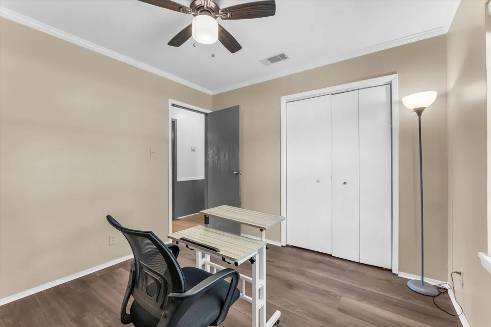261 Oakview Circle Waco, TX 76705