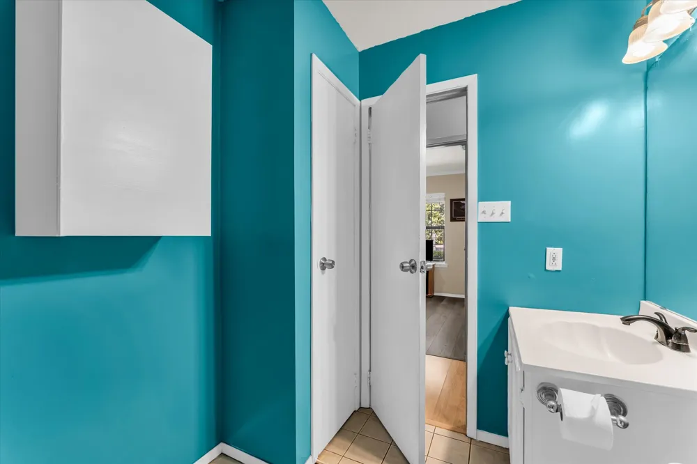 261 Oakview Circle Waco, TX 76705