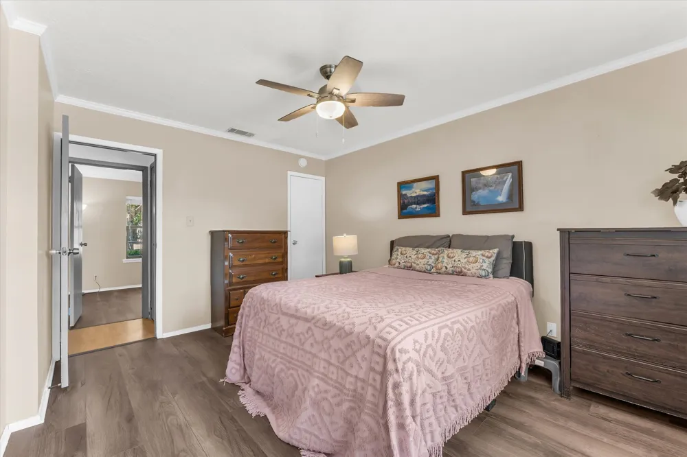 261 Oakview Circle Waco, TX 76705