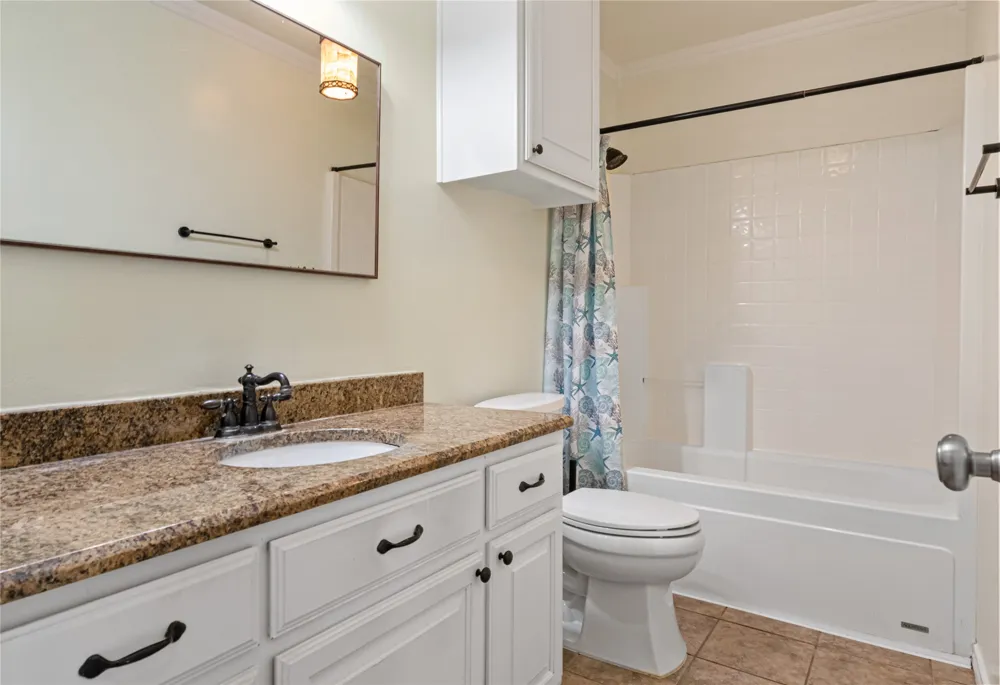 1327 Pegasus Drive Arlington, TX 76013