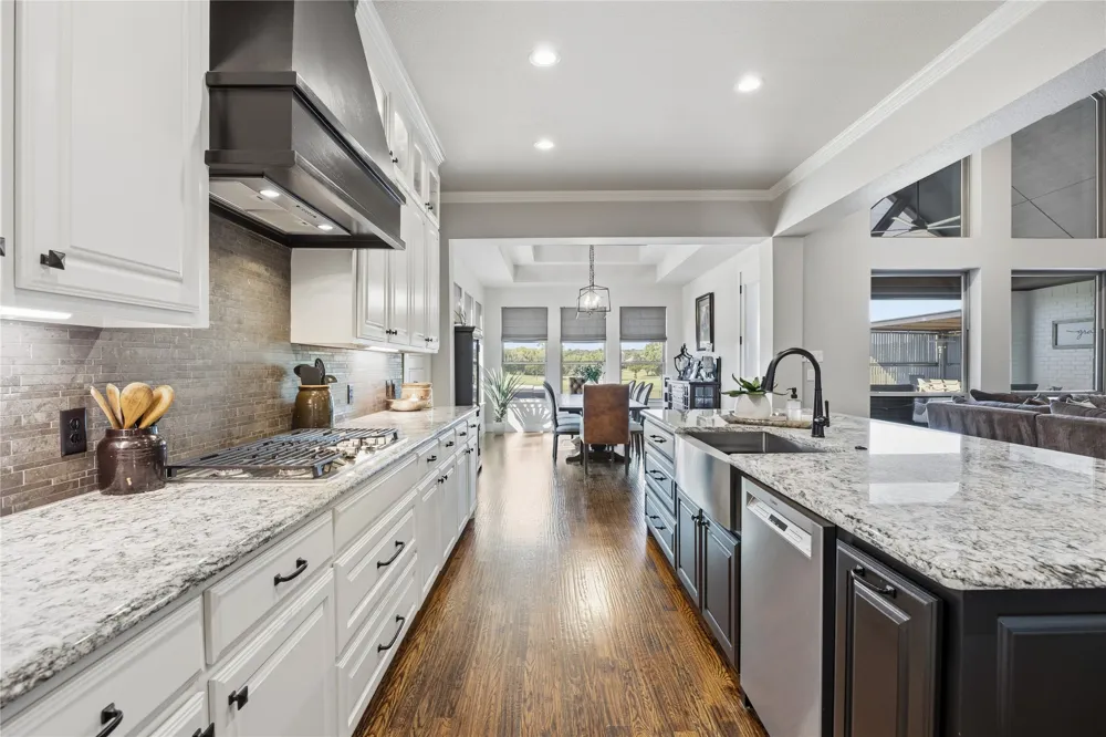 1345 Crown Valley Drive Weatherford, TX 76087