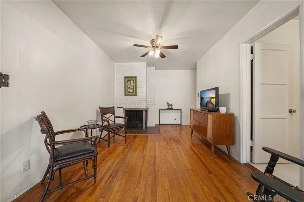 9319 Cecilia Downey, CA 90241