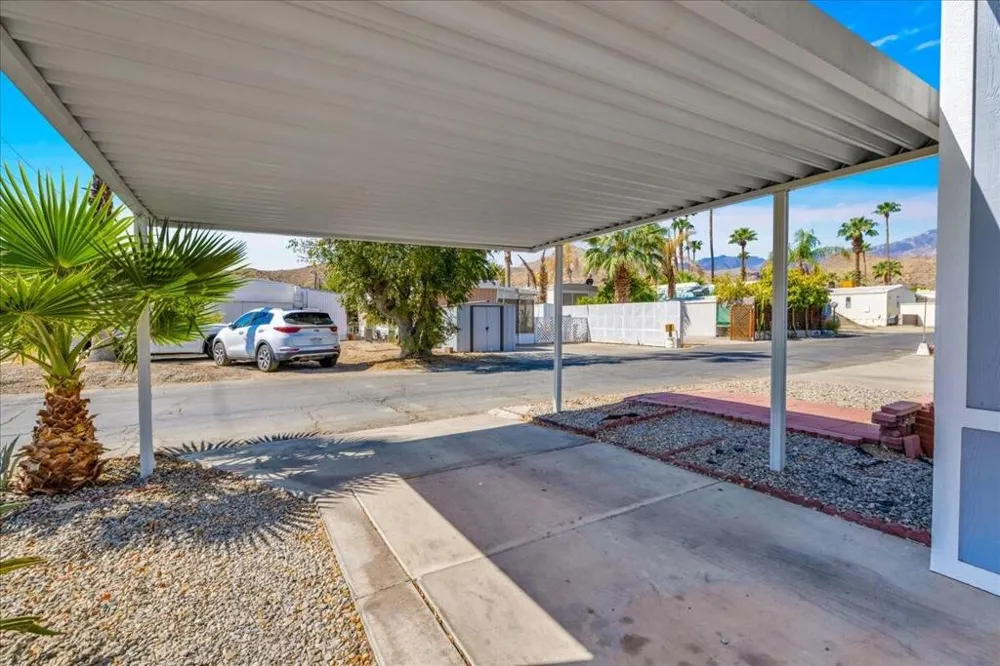 23 Roosevelt Cathedral City, CA 92234
