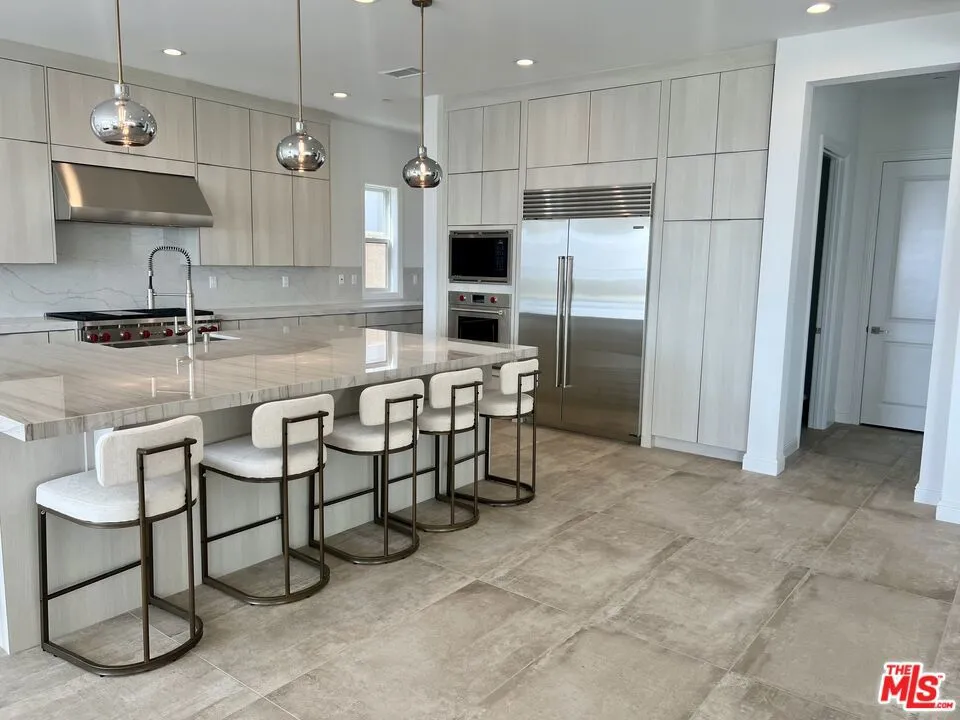 20354 W Marlow Lane Porter Ranch, CA 91326