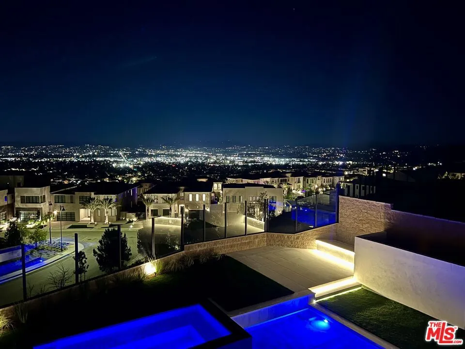 20354 W Marlow Lane Porter Ranch, CA 91326