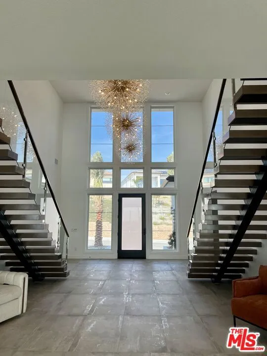 20354 W Marlow Lane Porter Ranch, CA 91326