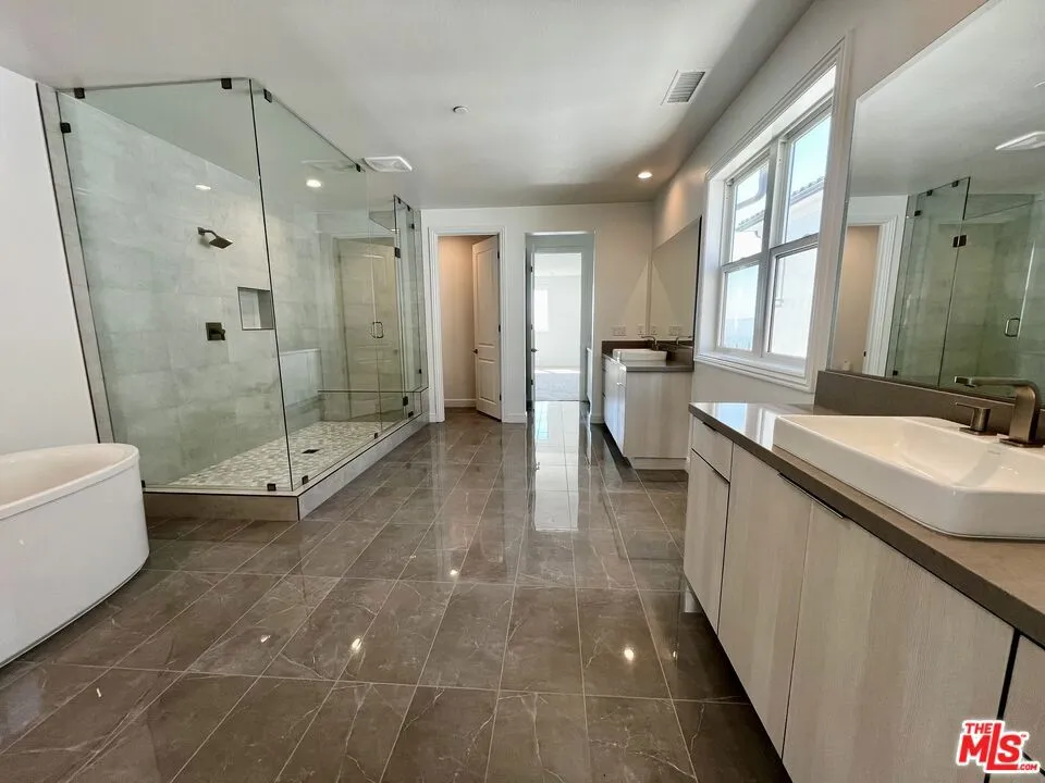 20354 W Marlow Lane Porter Ranch, CA 91326