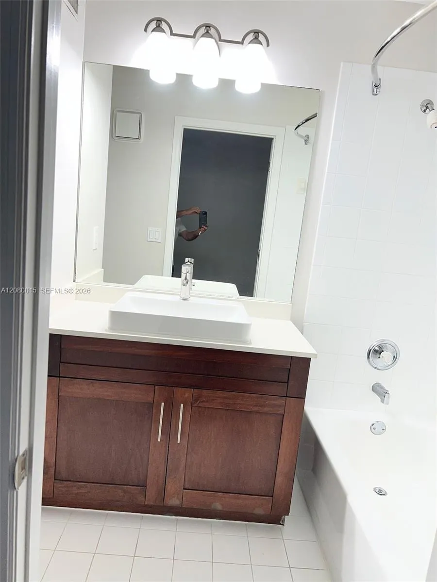 307 SW 120th Ave Pembroke Pines, FL 33025