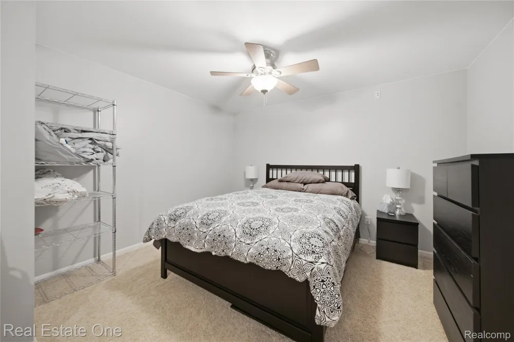 8707 Bridlewood Trail Hartland Township, MI 48843