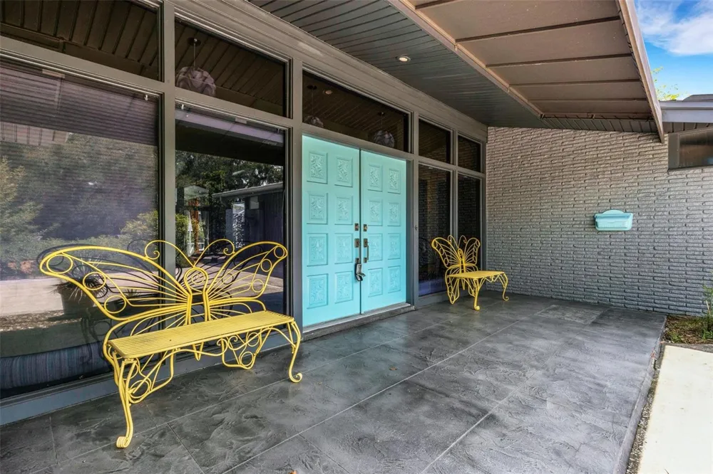 2634 COLLINS AVENUE Lakeland, FL 33803