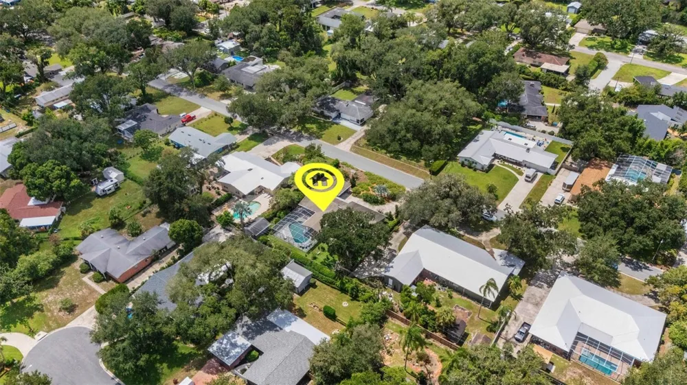 2634 COLLINS AVENUE Lakeland, FL 33803