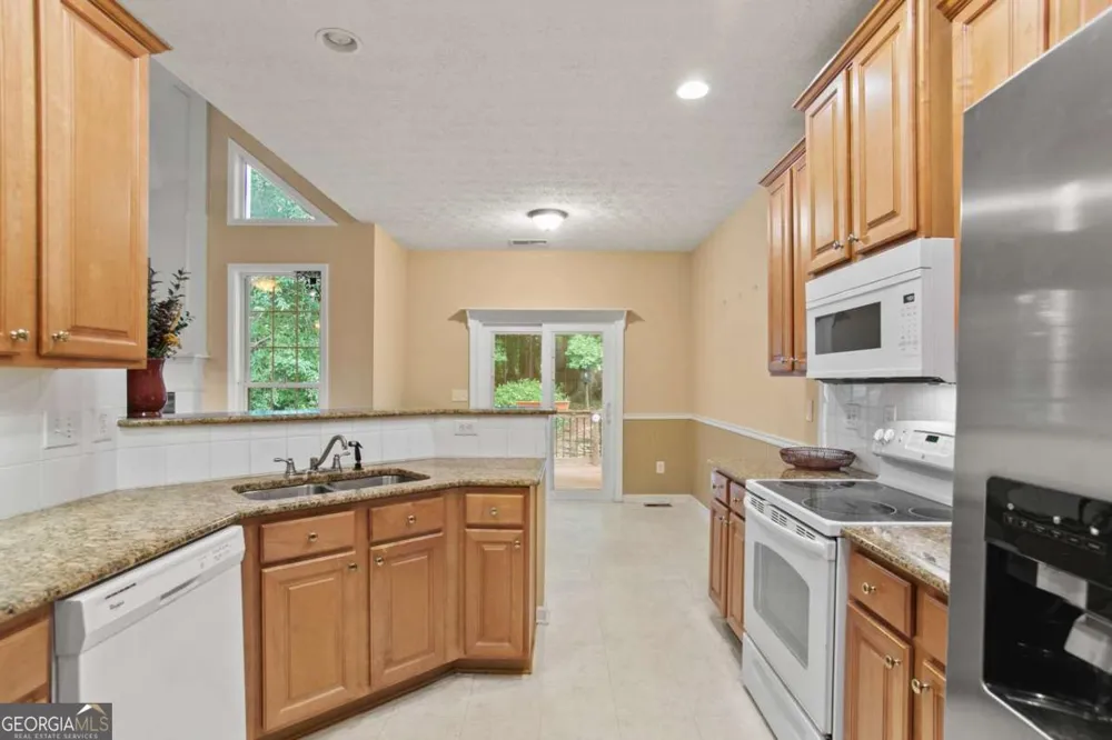 5723 Rutland WAY Powder Springs, GA 30127