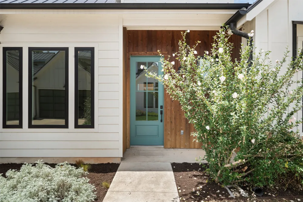4020 Valley View Road #B Austin, TX 78704