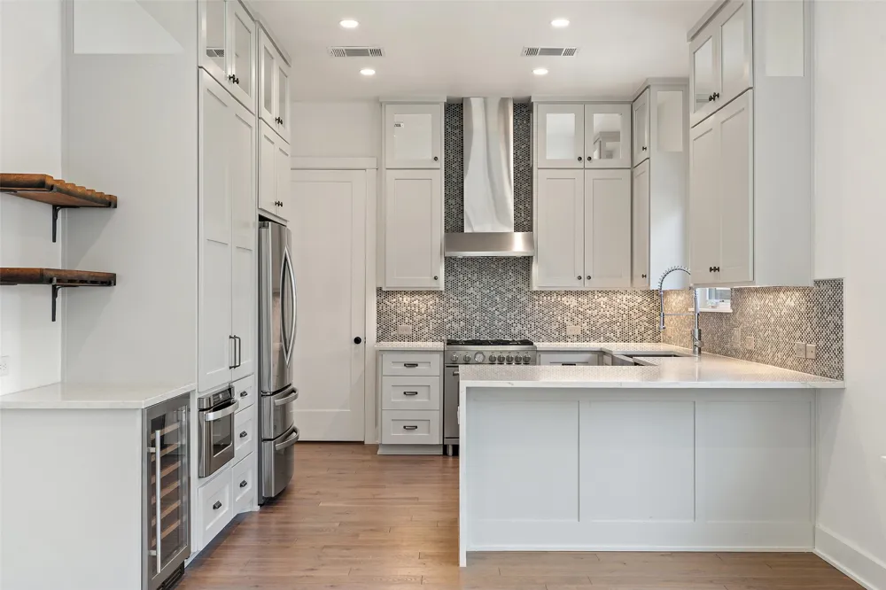 4020 Valley View Road #B Austin, TX 78704