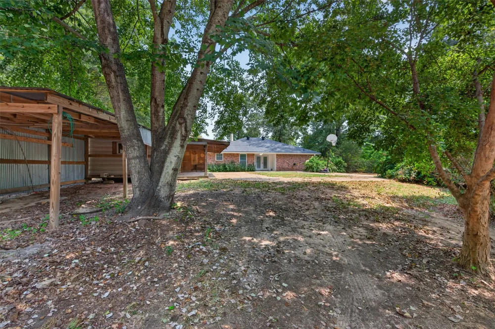 14062 Johns Gin Road Keithville, LA 71047