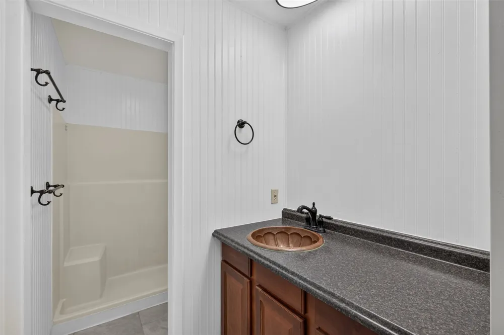 14062 Johns Gin Road Keithville, LA 71047