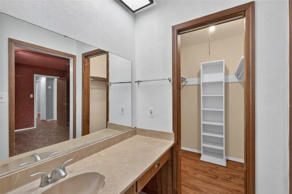14062 Johns Gin Road Keithville, LA 71047