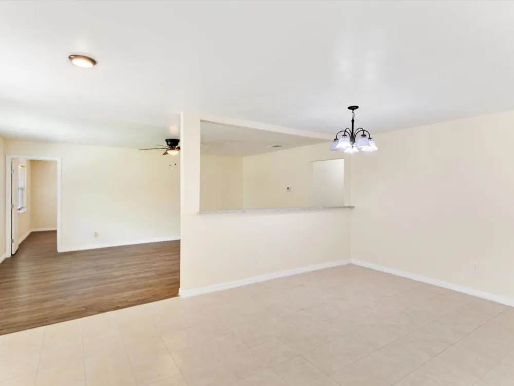 4901 Richardson Street Fort Worth, TX 76119