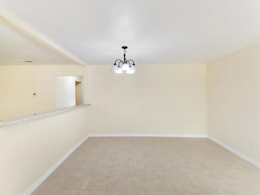 4901 Richardson Street Fort Worth, TX 76119