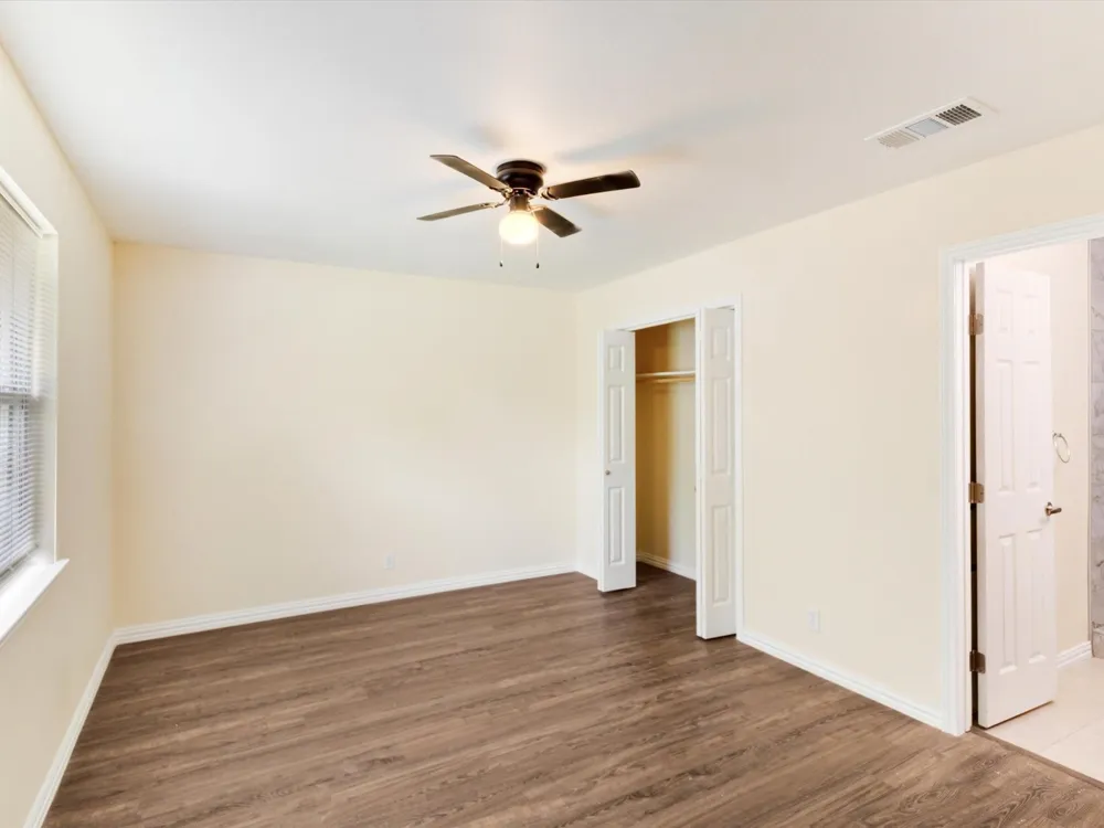 4901 Richardson Street Fort Worth, TX 76119