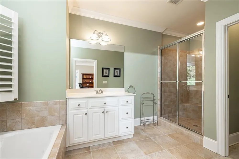 5492 Glenridge Drive #524 Atlanta, GA 30342