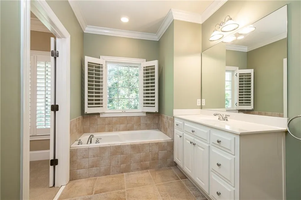 5492 Glenridge Drive #524 Atlanta, GA 30342