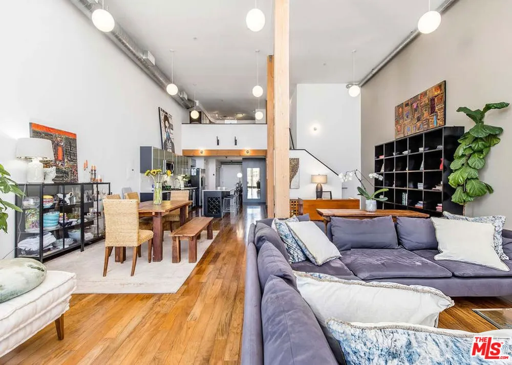4215 Glencoe Avenue #428 Los Angeles, CA 90292