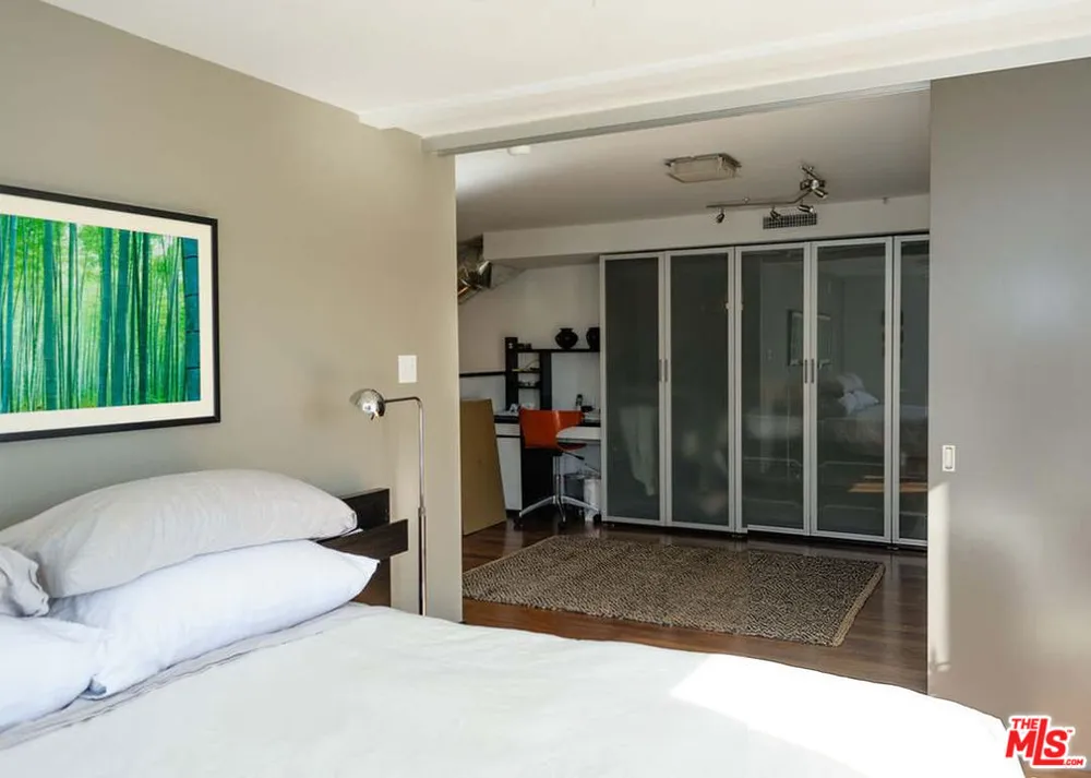4215 Glencoe Avenue #428 Los Angeles, CA 90292