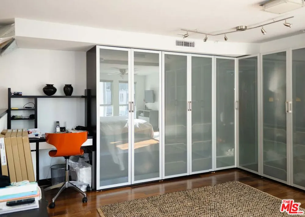 4215 Glencoe Avenue #428 Los Angeles, CA 90292