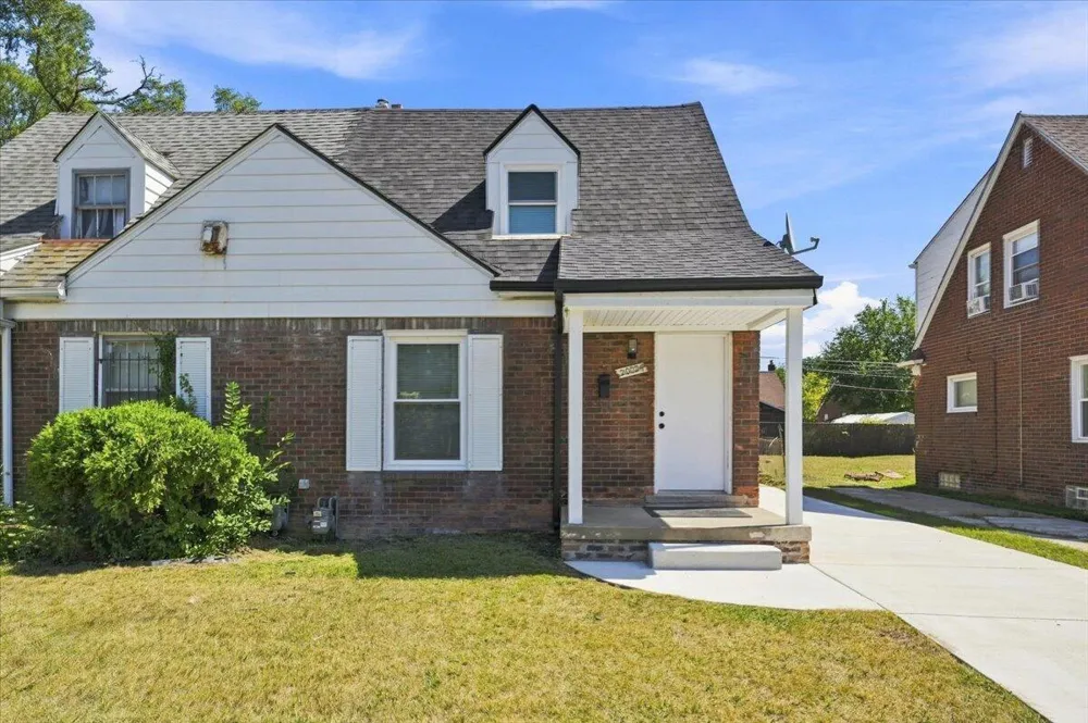 20024 Meyers Road Detroit, MI 48235