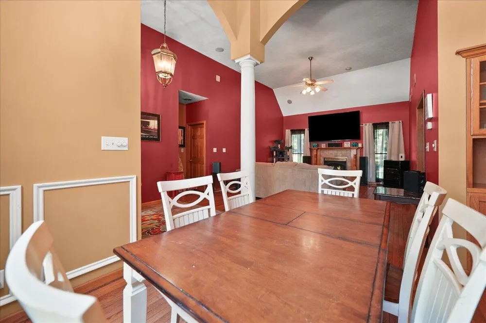 11349 Oak Court Wheatfield, IN 46392