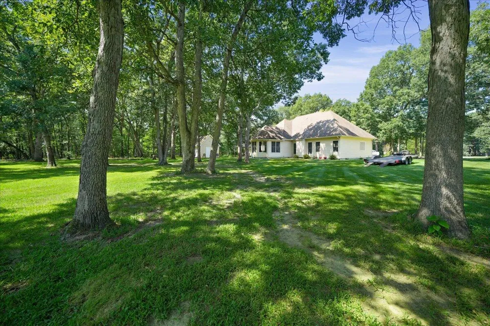 11349 Oak Court Wheatfield, IN 46392