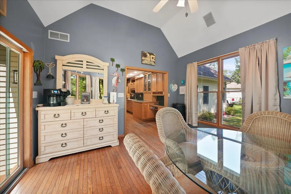 11349 Oak Court Wheatfield, IN 46392
