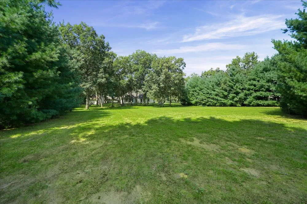 11349 Oak Court Wheatfield, IN 46392