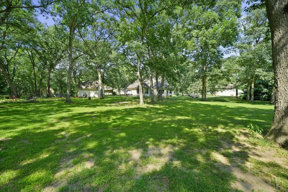 11349 Oak Court Wheatfield, IN 46392