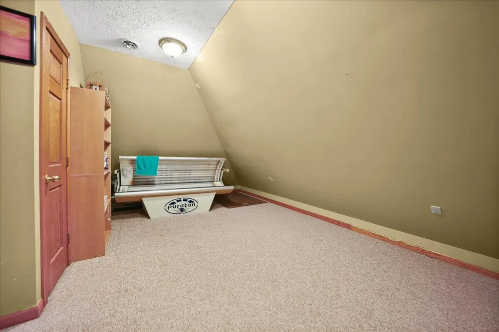 11349 Oak Court Wheatfield, IN 46392