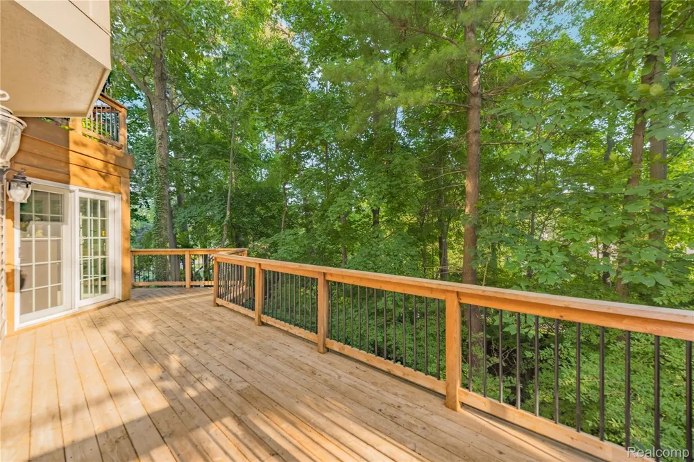 6582 Forest Ridge Court Independence Charter Township, MI 48346