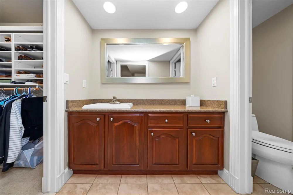 6582 Forest Ridge Court Independence Charter Township, MI 48346