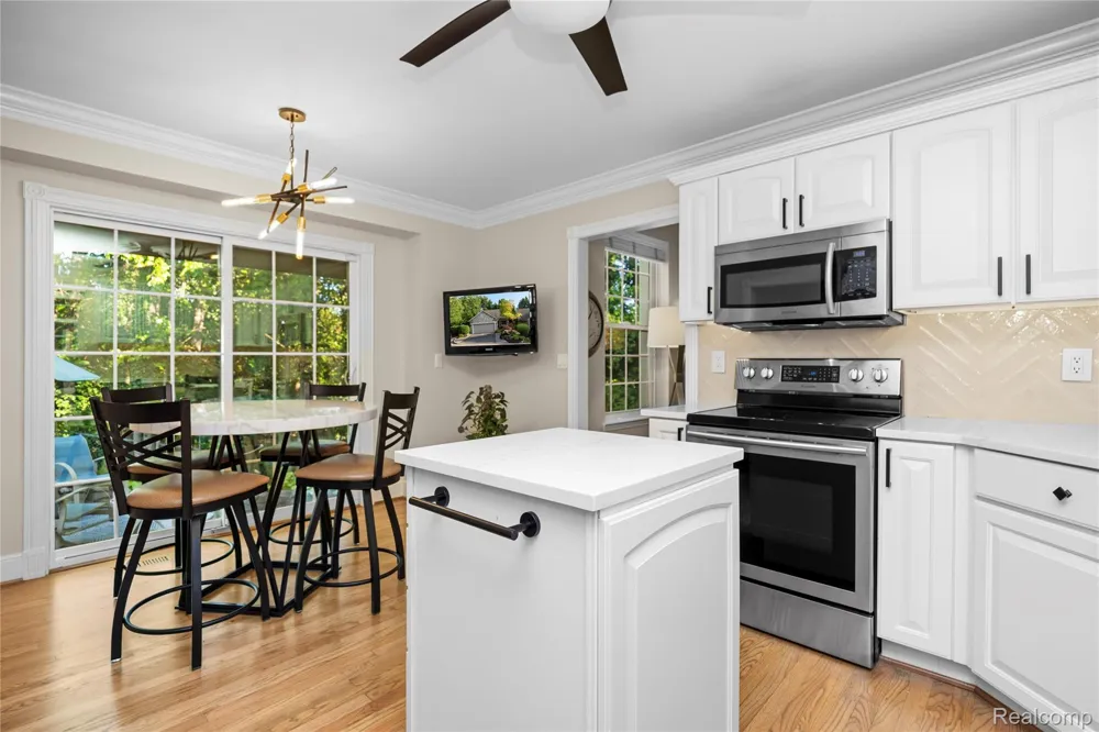 6582 Forest Ridge Court Independence Charter Township, MI 48346