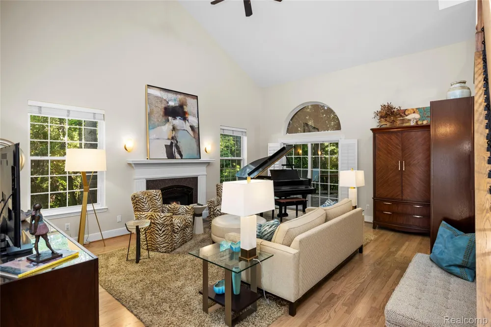 6582 Forest Ridge Court Independence Charter Township, MI 48346