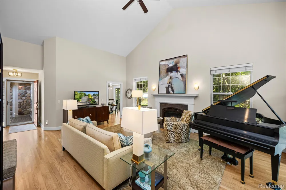 6582 Forest Ridge Court Independence Charter Township, MI 48346