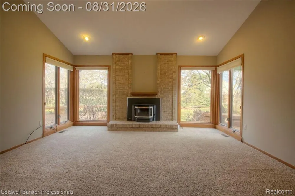 4316 LEHIGH DRIVE Troy City, MI 48098