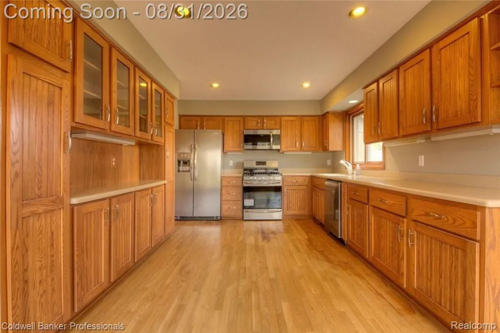 4316 LEHIGH DRIVE Troy City, MI 48098