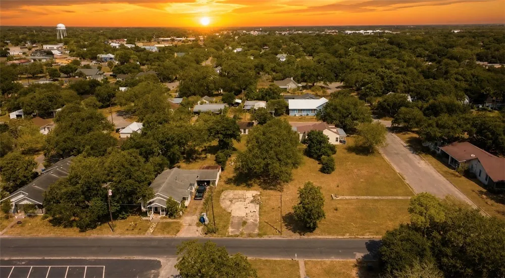 701 Buchanan Street Beeville, TX 78102