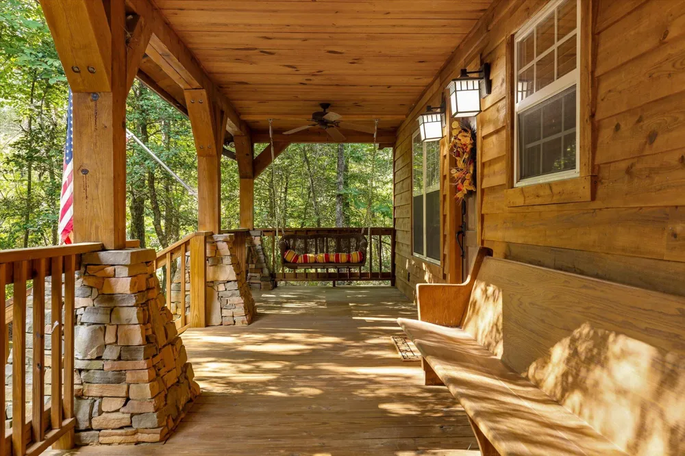 6115 Cove Road Mentone, AL 35984