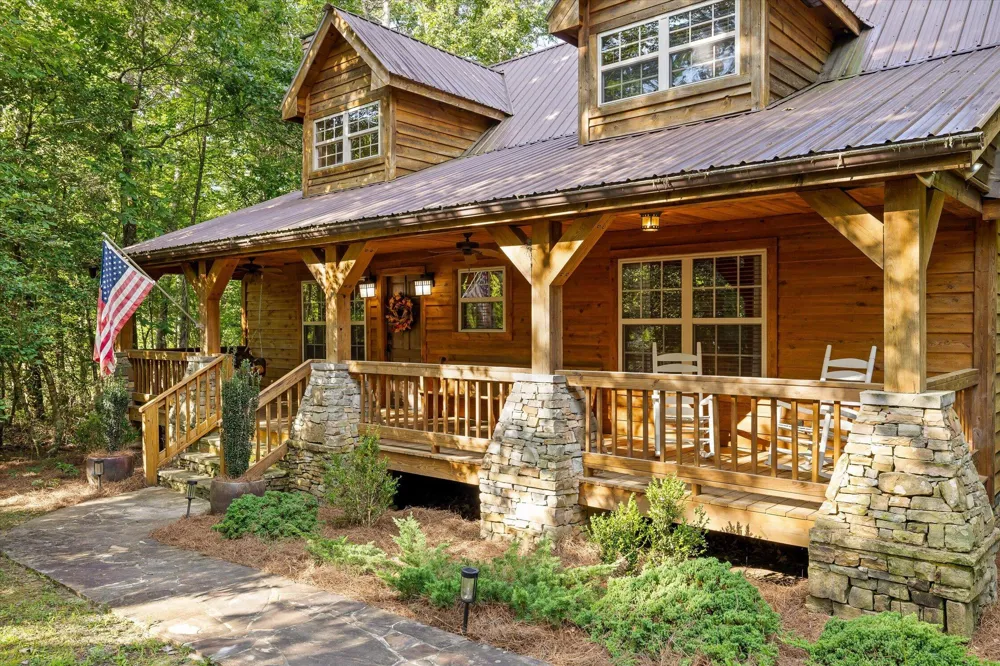 6115 Cove Road Mentone, AL 35984