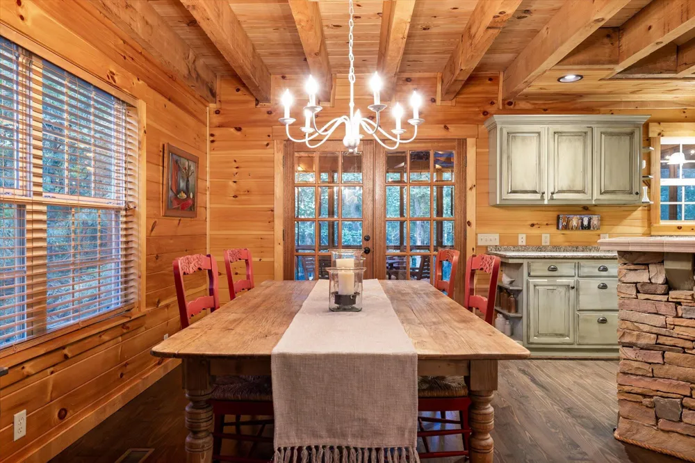6115 Cove Road Mentone, AL 35984