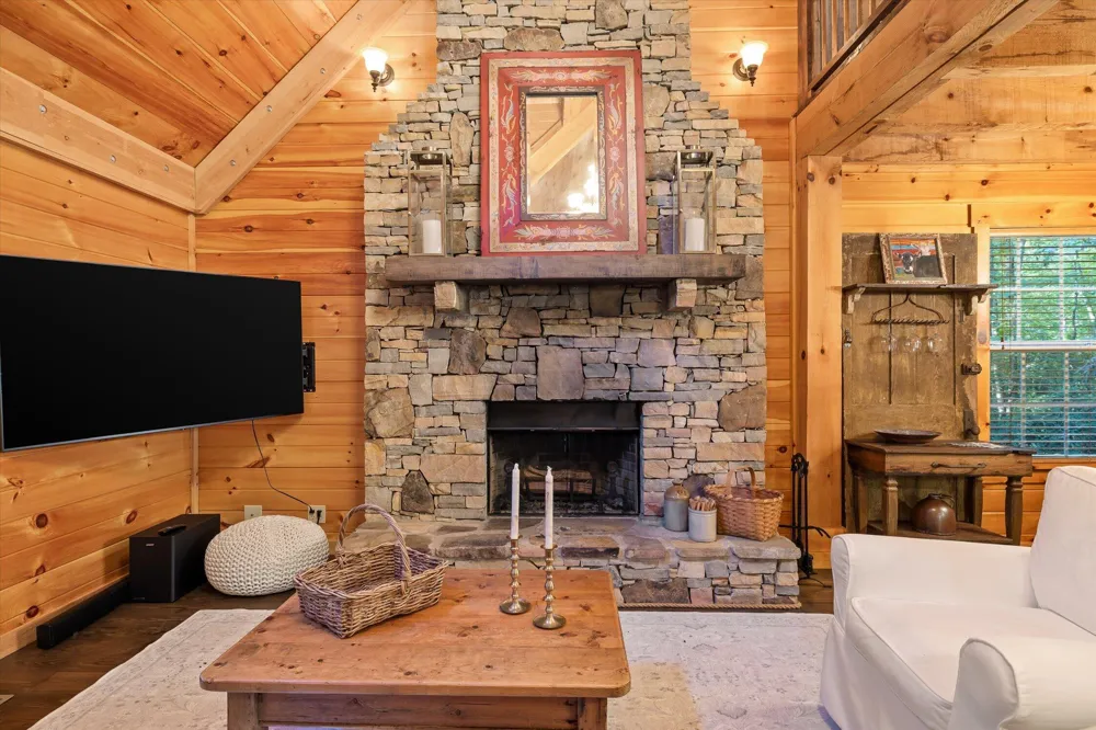 6115 Cove Road Mentone, AL 35984