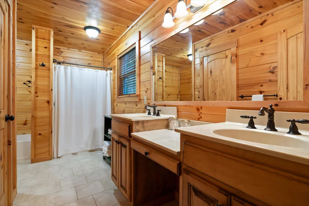 6115 Cove Road Mentone, AL 35984