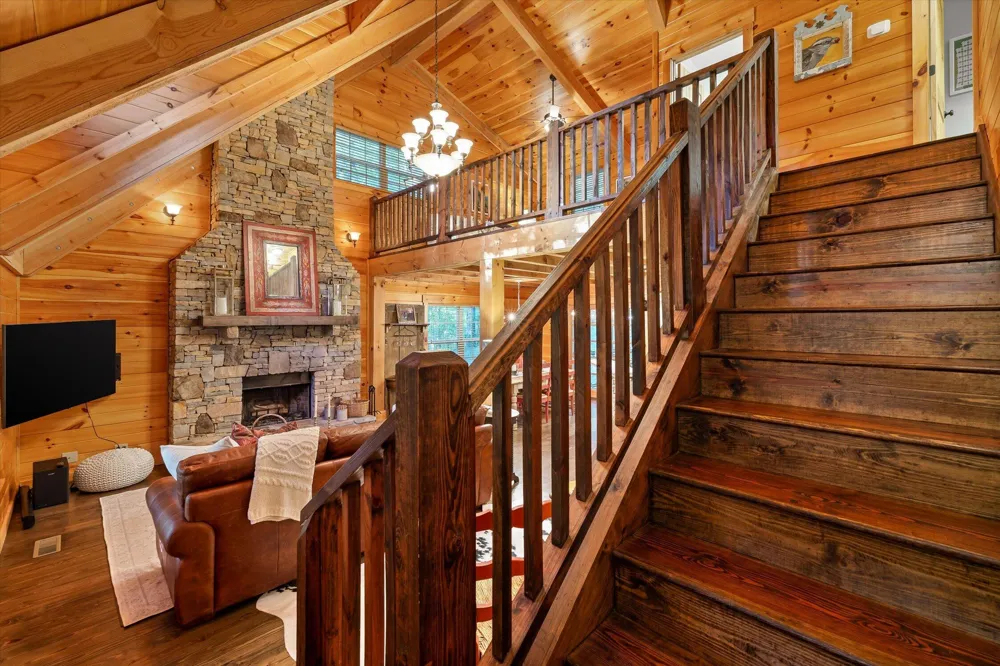 6115 Cove Road Mentone, AL 35984